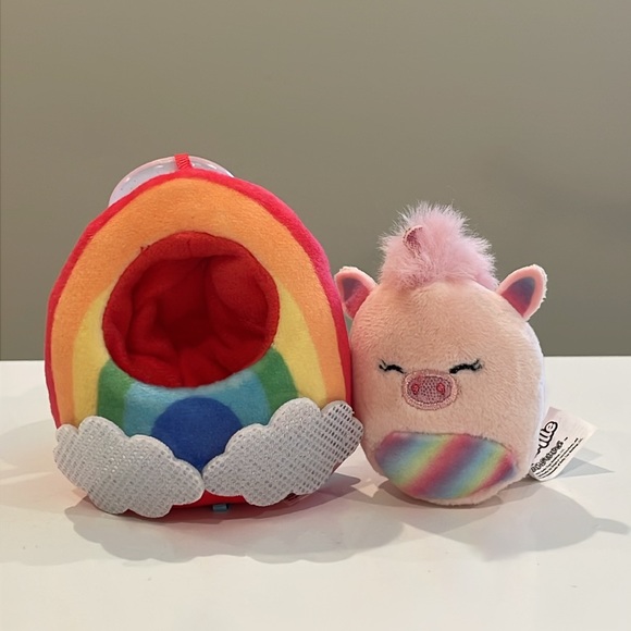 New 2” Rita the Unicorn in Rainbow Costume Squishville Clip Set -Squishmallows - Picture 1 of 7